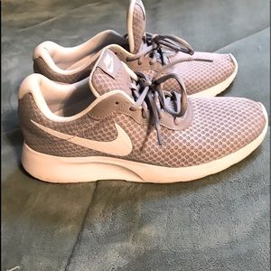 Women’s gray Nike’s